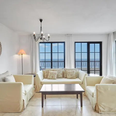 The Cliff And By Flat Mаnаger Hotel 4*