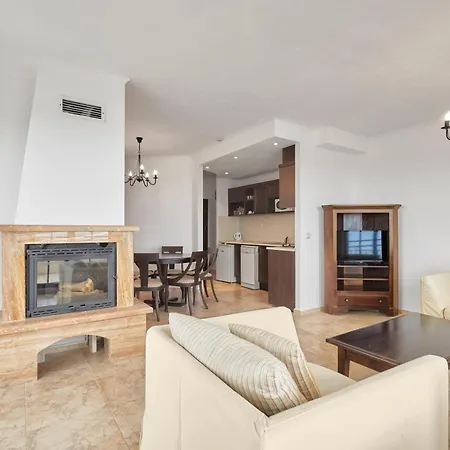 The Cliff And By Flat Mаnаger Hotel