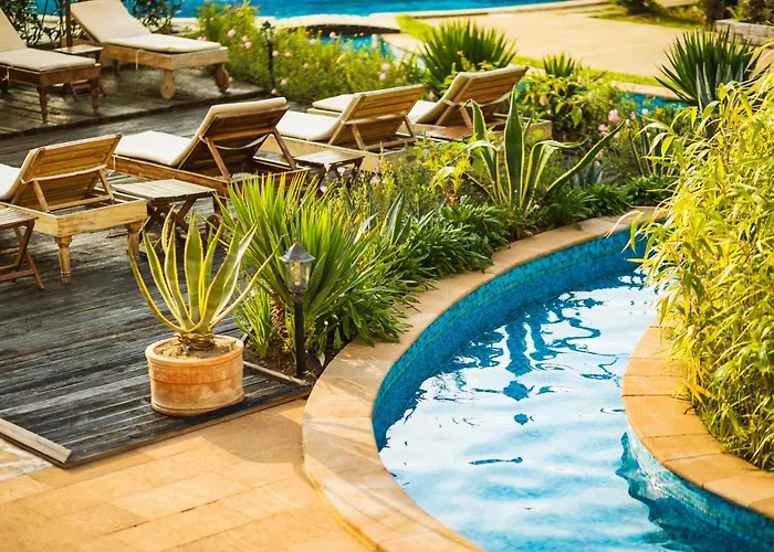 The Cliff Hotel&holiday By Flat Mаnаger Обзор