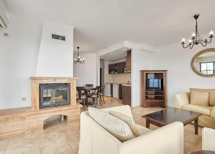 The Cliff Hotel&holiday By Flat Mаnаger Отель