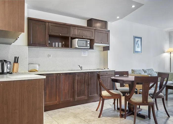 The Cliff Hotel&holiday By Flat Mаnаger Обзор